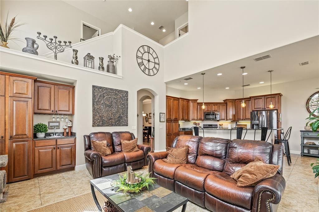 For Sale: $535,000 (4 beds, 2 baths, 3062 Square Feet)