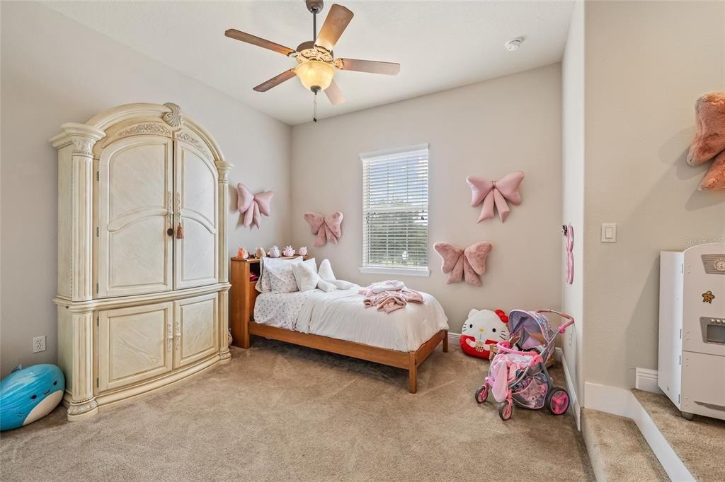 For Sale: $535,000 (4 beds, 2 baths, 3062 Square Feet)