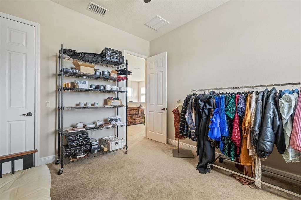 For Sale: $535,000 (4 beds, 2 baths, 3062 Square Feet)