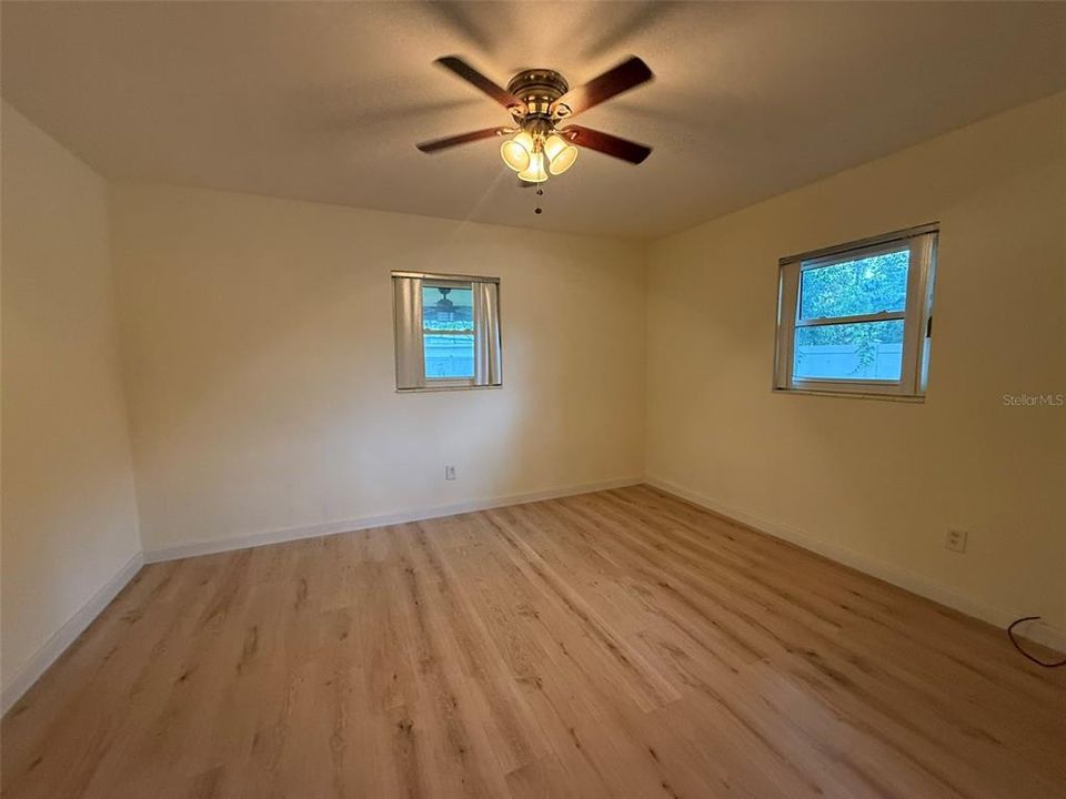 En Renta: $4,295 (3 camas, 2 baños, 1800 Pies cuadrados)