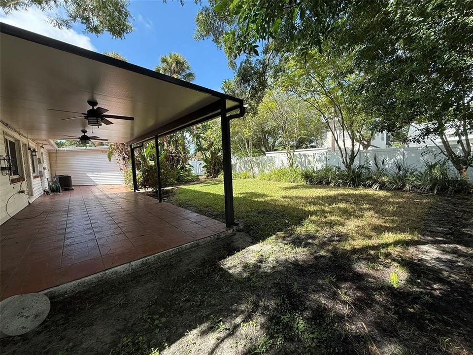 En Renta: $4,295 (3 camas, 2 baños, 1800 Pies cuadrados)
