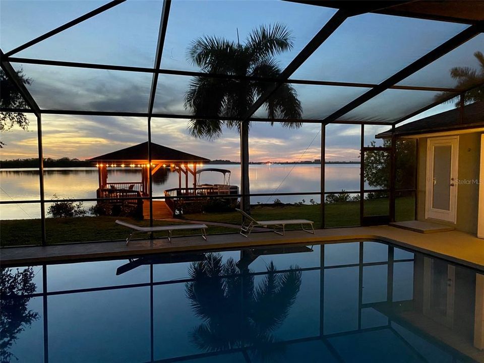 待售: $1,350,000 (5 贝兹, 4 浴室, 2802 平方英尺)