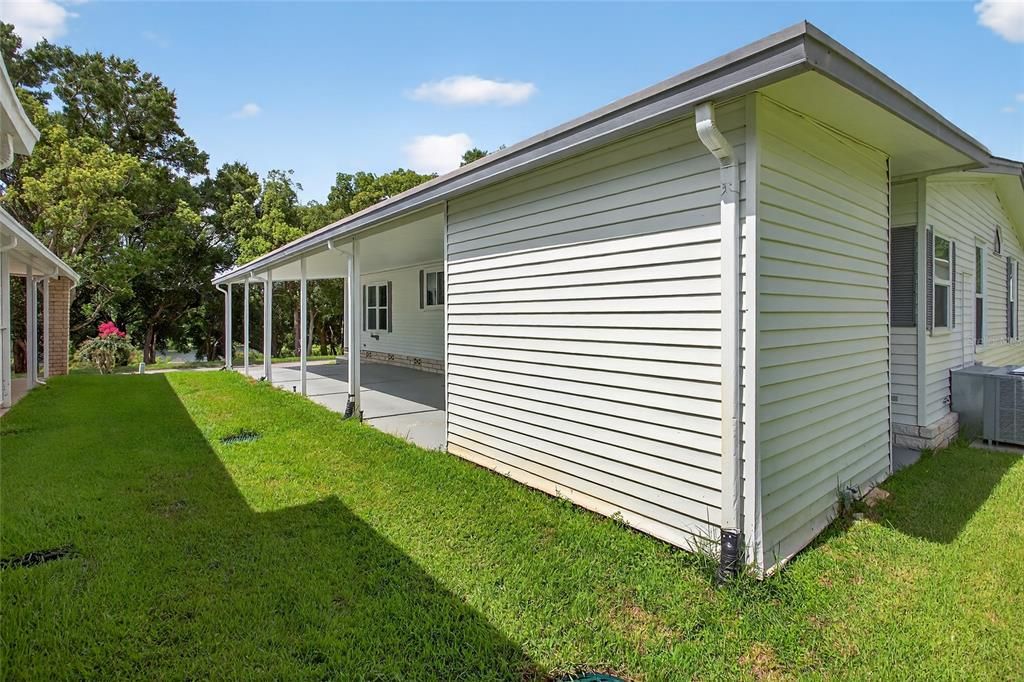 Active With Contract: $159,900 (2 beds, 2 baths, 1682 Square Feet)