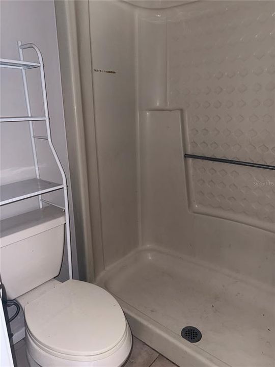 На продажу: $185,000 (2 спален, 2 ванн, 1580 Квадратных фут)