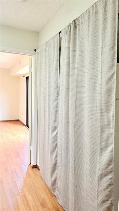 На продажу: $185,000 (2 спален, 2 ванн, 1580 Квадратных фут)