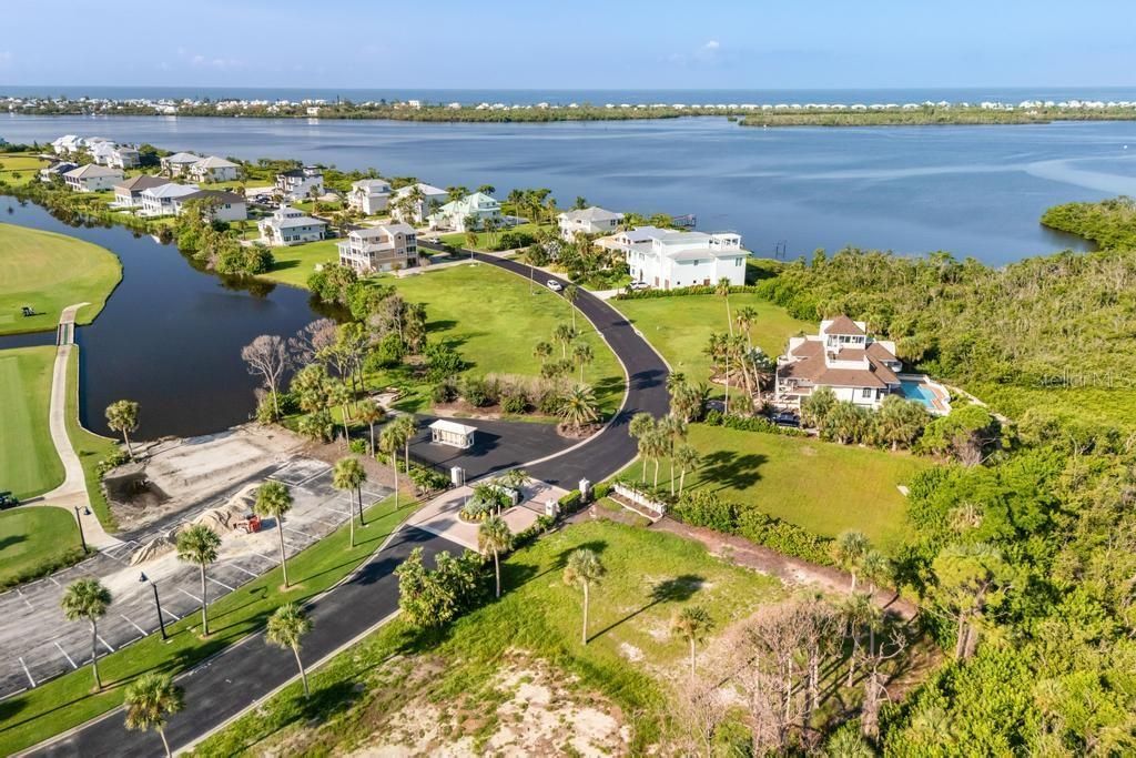 待售: $2,180,000 (3 贝兹, 2 浴室, 2787 平方英尺)