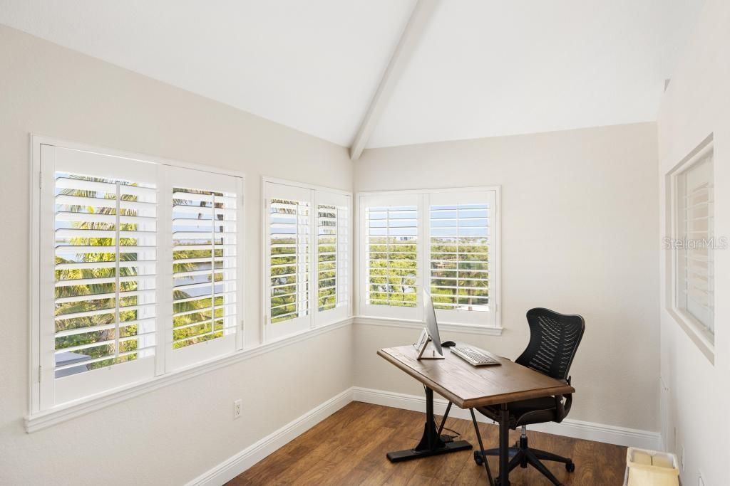 待售: $2,180,000 (3 贝兹, 2 浴室, 2787 平方英尺)