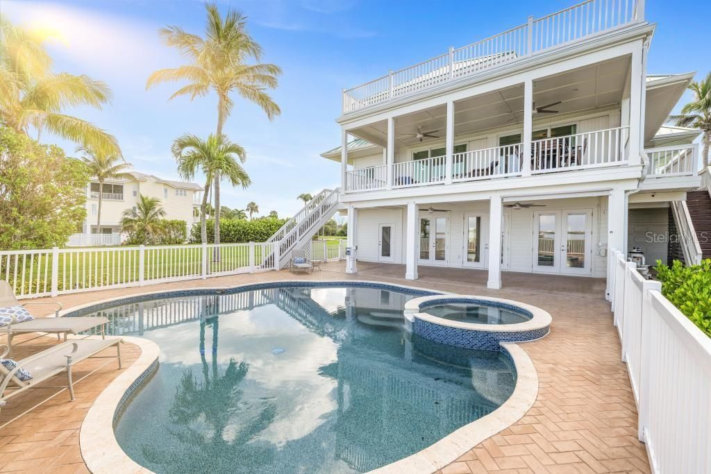 待售: $2,180,000 (3 贝兹, 2 浴室, 2787 平方英尺)