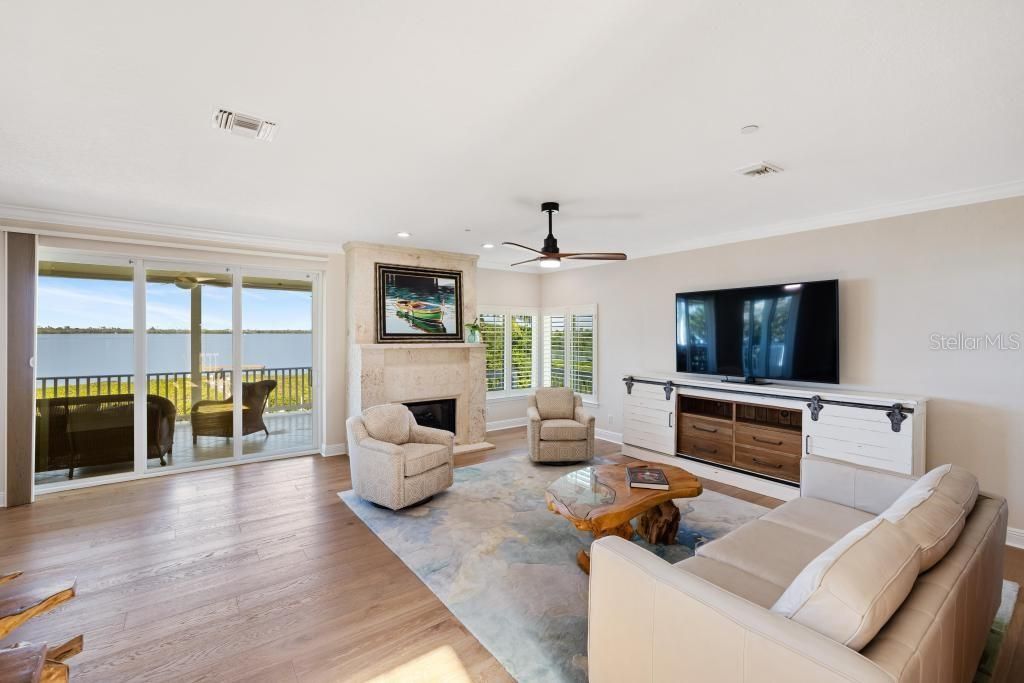 待售: $2,180,000 (3 贝兹, 2 浴室, 2787 平方英尺)