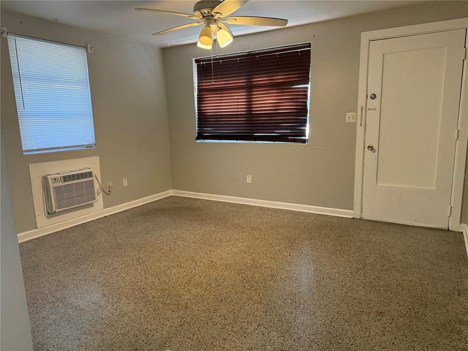 На продажу: $1,175,000 (0 спален, 0 ванн, 3300 Квадратных фут)