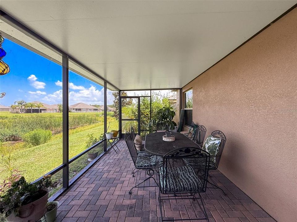 待售: $239,900 (3 贝兹, 2 浴室, 1337 平方英尺)