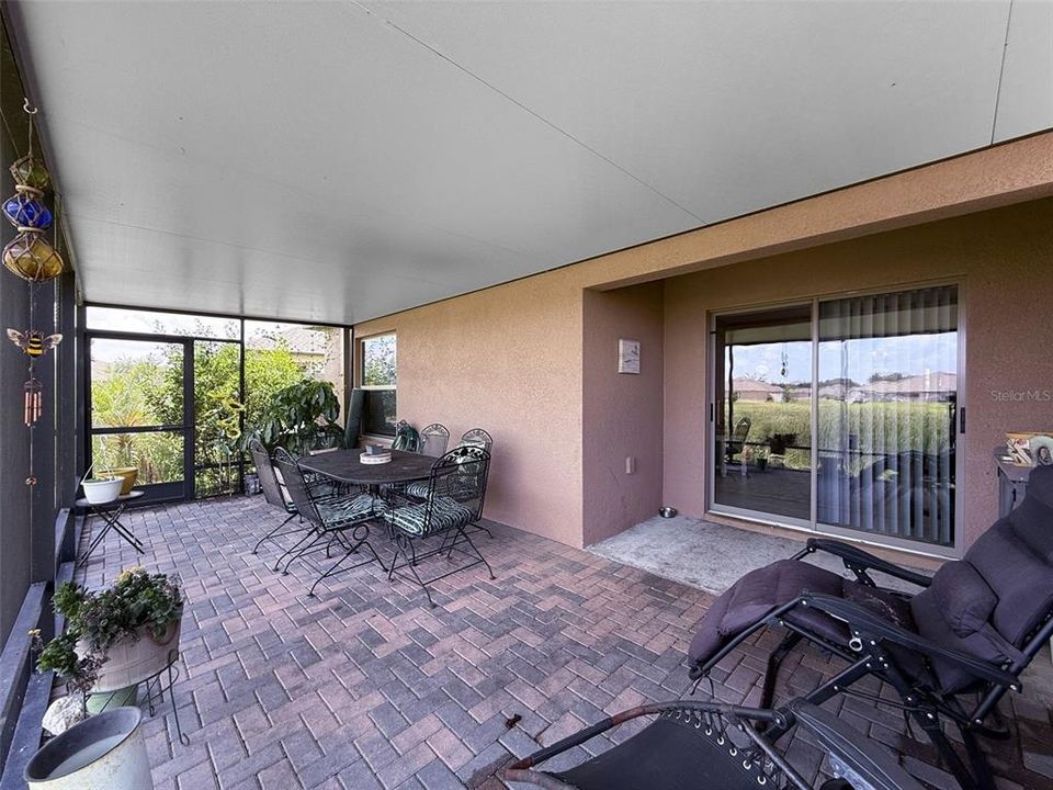 待售: $239,900 (3 贝兹, 2 浴室, 1337 平方英尺)