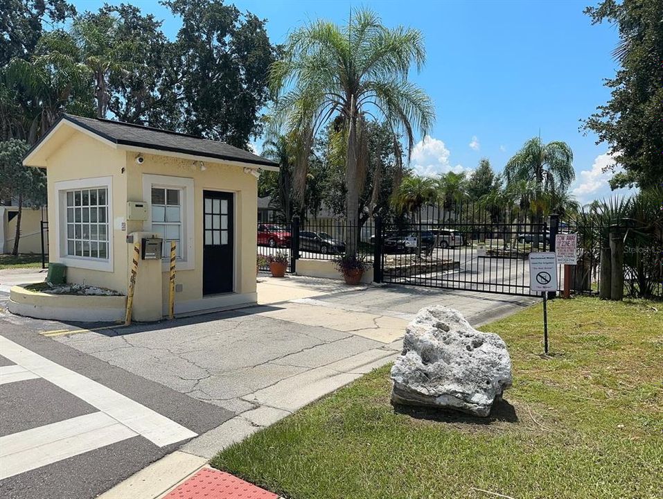 En Venta: $238,999 (3 camas, 2 baños, 1728 Pies cuadrados)