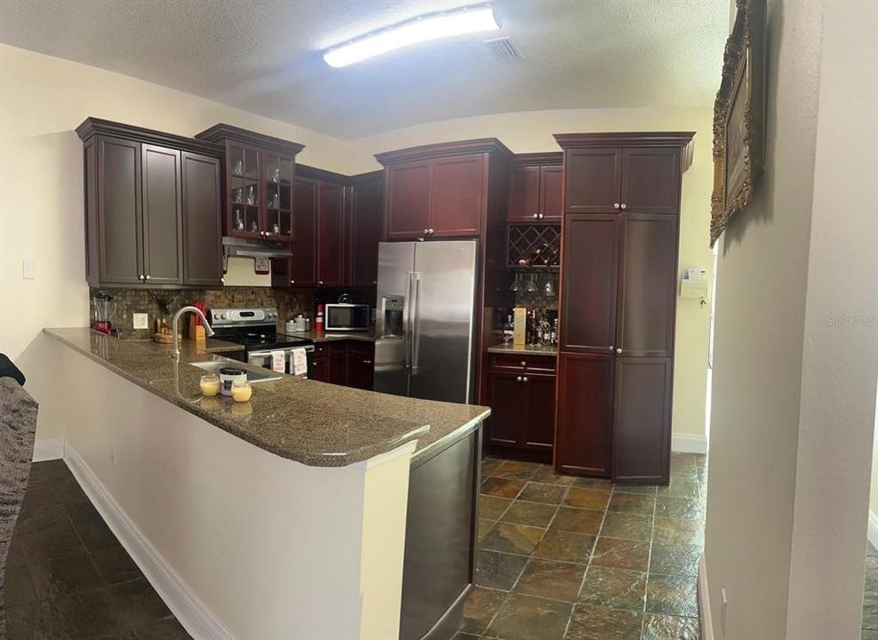 En Venta: $238,999 (3 camas, 2 baños, 1728 Pies cuadrados)