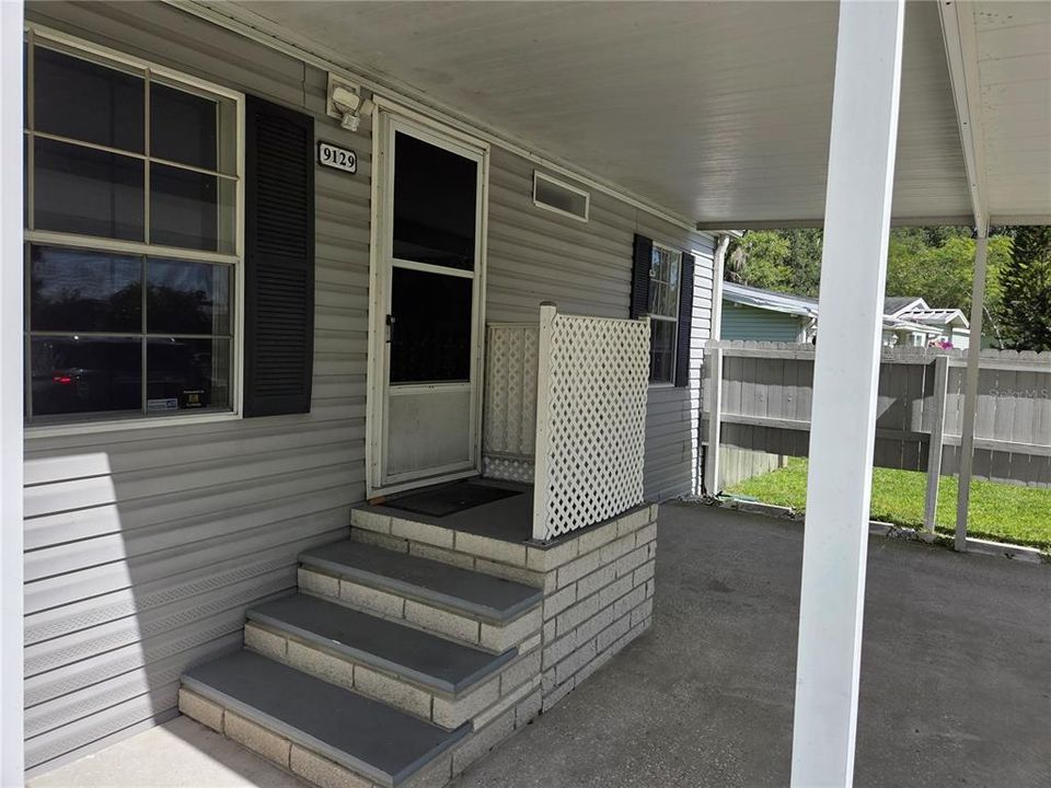 Activo con contrato: $219,900 (3 camas, 2 baños, 1104 Pies cuadrados)