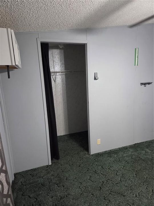 Activo con contrato: $219,900 (3 camas, 2 baños, 1104 Pies cuadrados)