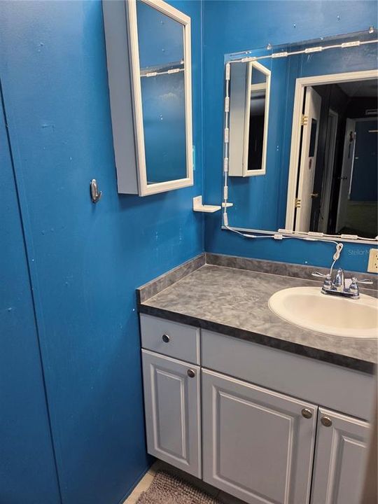 Activo con contrato: $219,900 (3 camas, 2 baños, 1104 Pies cuadrados)