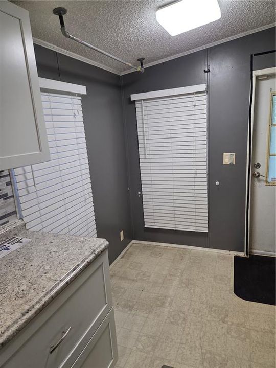 Activo con contrato: $219,900 (3 camas, 2 baños, 1104 Pies cuadrados)