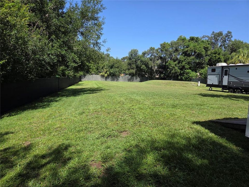 Activo con contrato: $219,900 (3 camas, 2 baños, 1104 Pies cuadrados)