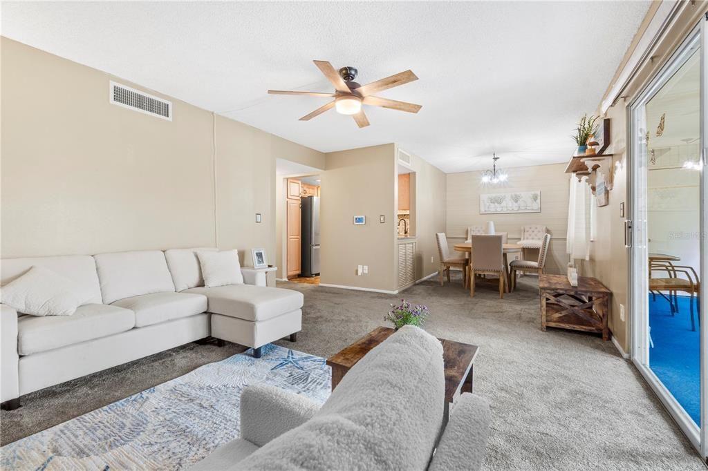 En Venta: $139,900 (2 camas, 2 baños, 1138 Pies cuadrados)