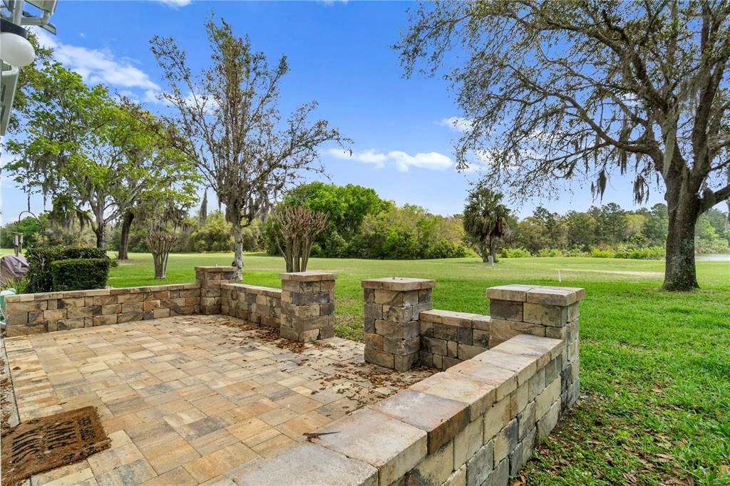 For Sale: $142,000 (2 beds, 2 baths, 1138 Square Feet)