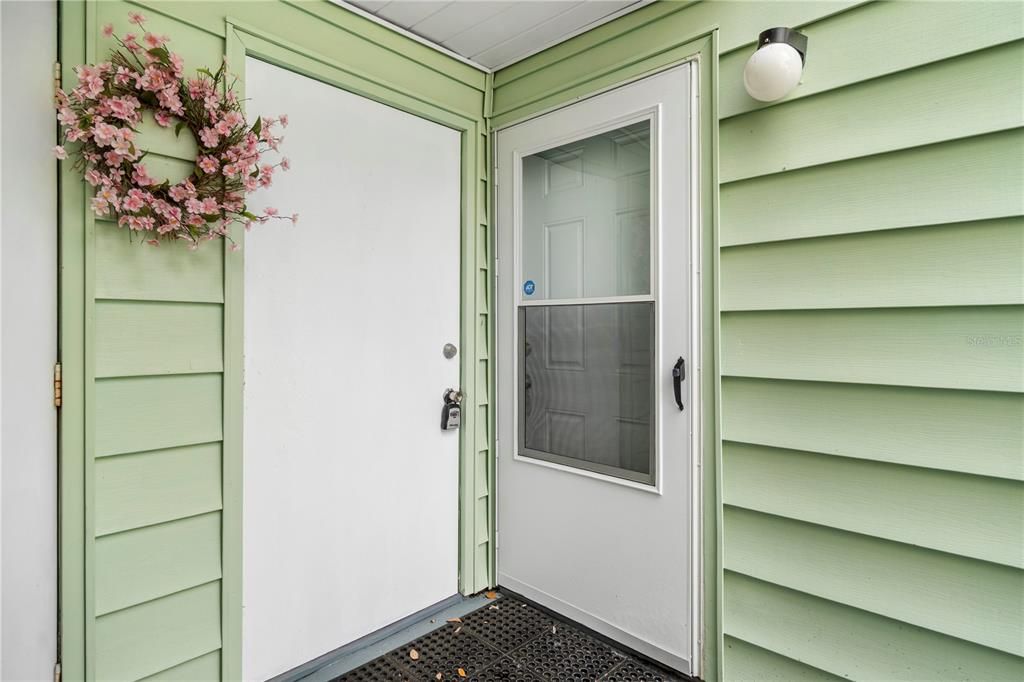 For Sale: $142,000 (2 beds, 2 baths, 1138 Square Feet)