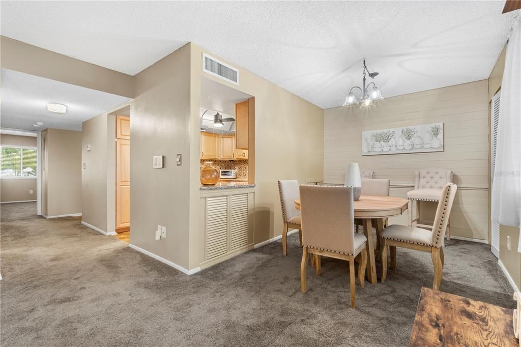 En Venta: $139,900 (2 camas, 2 baños, 1138 Pies cuadrados)