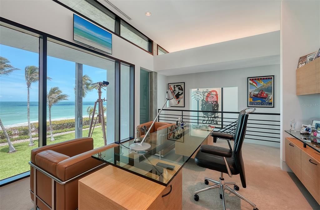 На продажу: $18,900,000 (5 спален, 5 ванн, 7756 Квадратных фут)