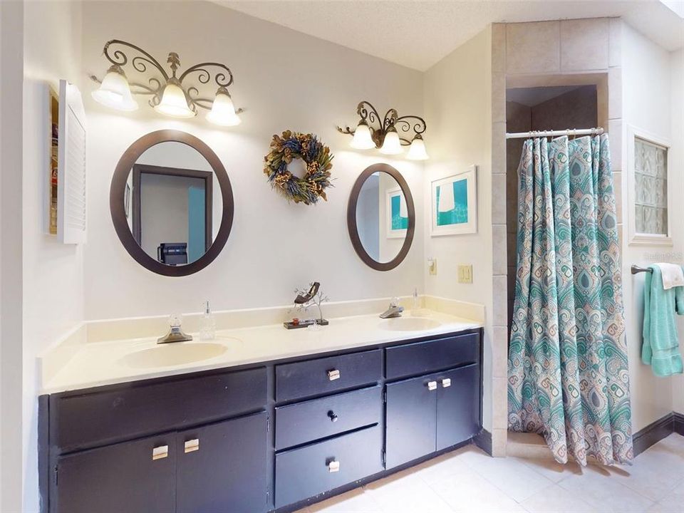 待售: $489,000 (3 贝兹, 2 浴室, 2229 平方英尺)