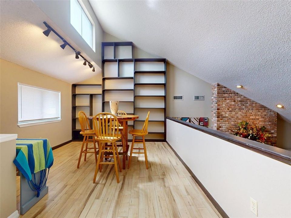 待售: $489,000 (3 贝兹, 2 浴室, 2229 平方英尺)