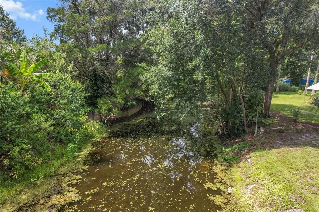 For Sale: $225,000 (2 beds, 1 baths, 1076 Square Feet)