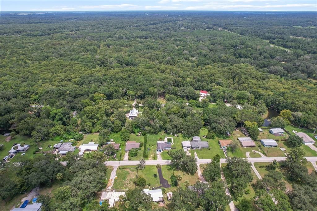 For Sale: $225,000 (2 beds, 1 baths, 1076 Square Feet)