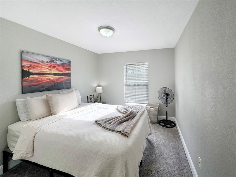 Под контрактом: $267,900 (3 спален, 2 ванн, 1686 Квадратных фут)