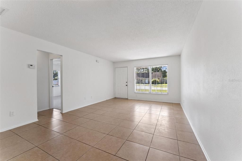 For Sale: $499,000 (4 beds, 0 baths, 1972 Square Feet)