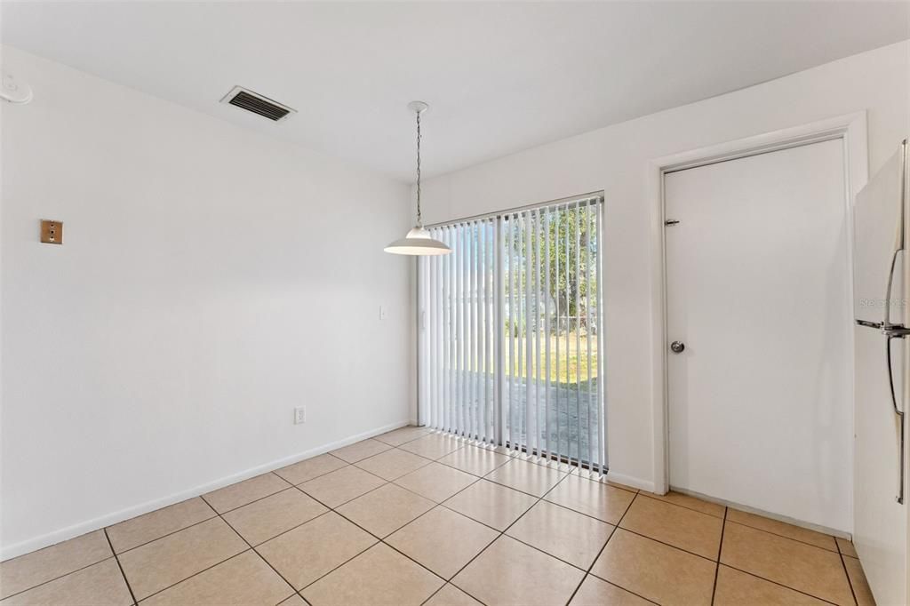 For Sale: $499,000 (4 beds, 0 baths, 1972 Square Feet)