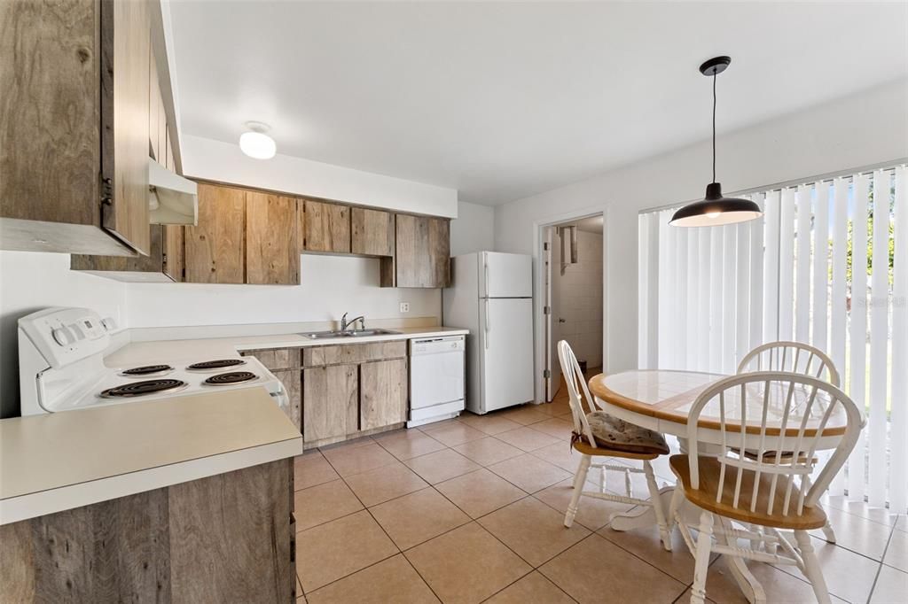 For Sale: $499,000 (4 beds, 0 baths, 1972 Square Feet)