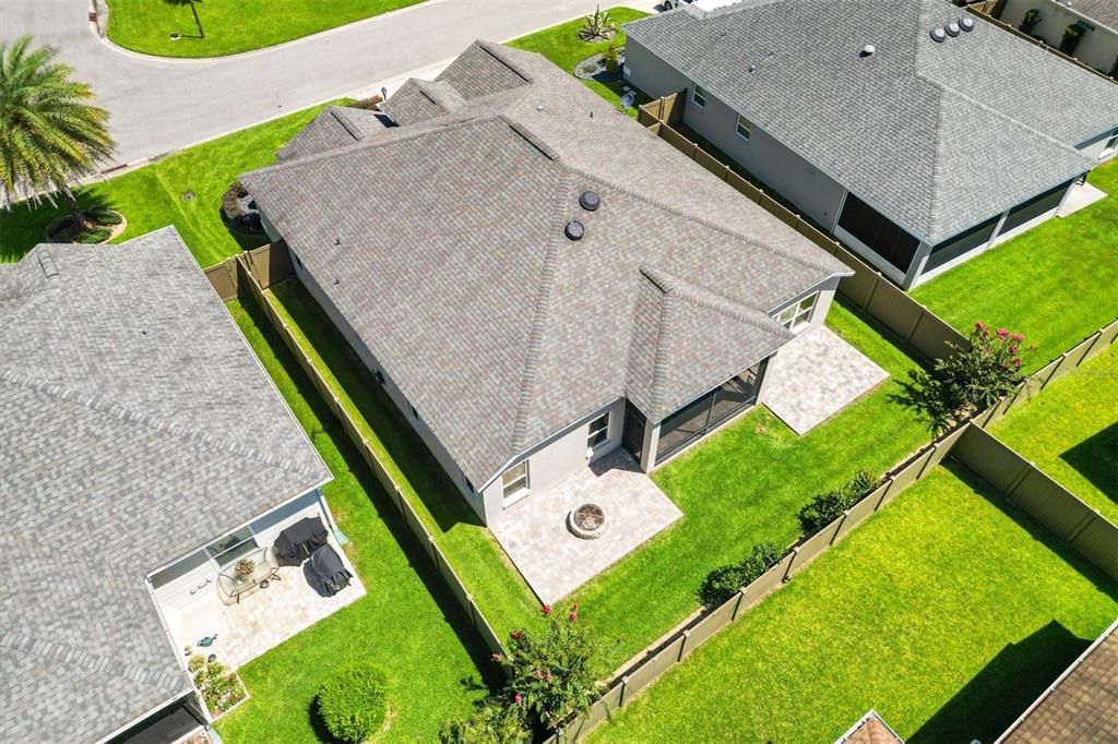 Activo con contrato: $565,000 (3 camas, 2 baños, 2091 Pies cuadrados)