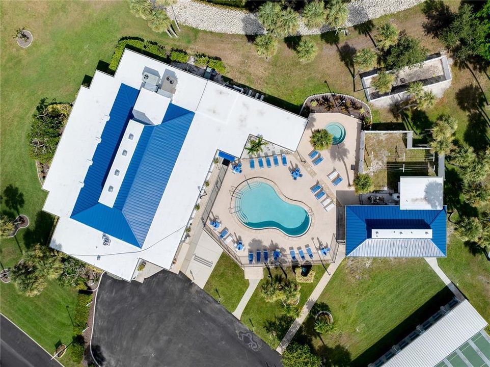 Active With Contract: $142,500 (2 beds, 2 baths, 959 Square Feet)