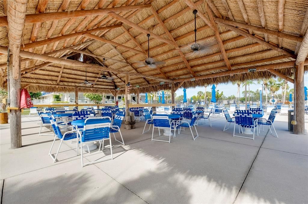 Active With Contract: $142,500 (2 beds, 2 baths, 959 Square Feet)