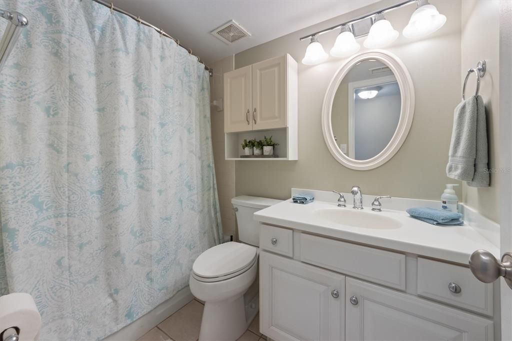 For Sale: $1,325,000 (3 beds, 2 baths, 1516 Square Feet)