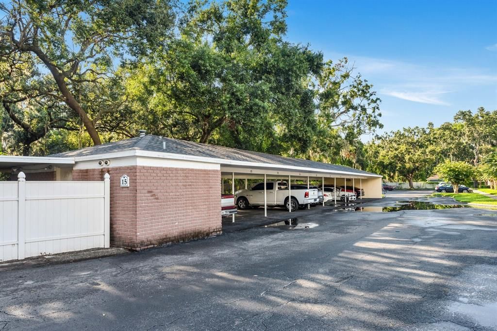 Activo con contrato: $225,000 (2 camas, 1 baños, 1190 Pies cuadrados)