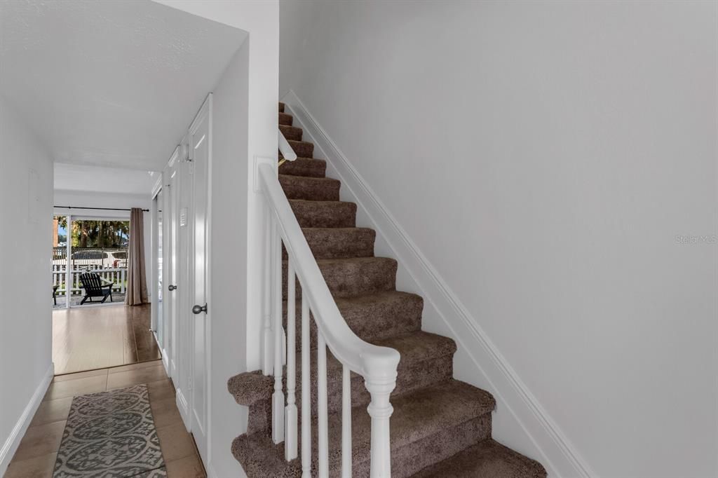 Activo con contrato: $225,000 (2 camas, 1 baños, 1190 Pies cuadrados)