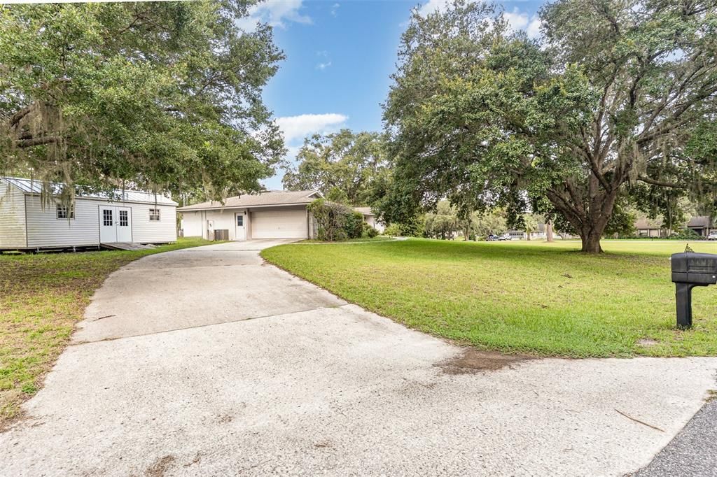 En Venta: $330,000 (3 camas, 2 baños, 2280 Pies cuadrados)