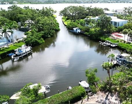 For Sale: $2,950,000 (0.59 acres)