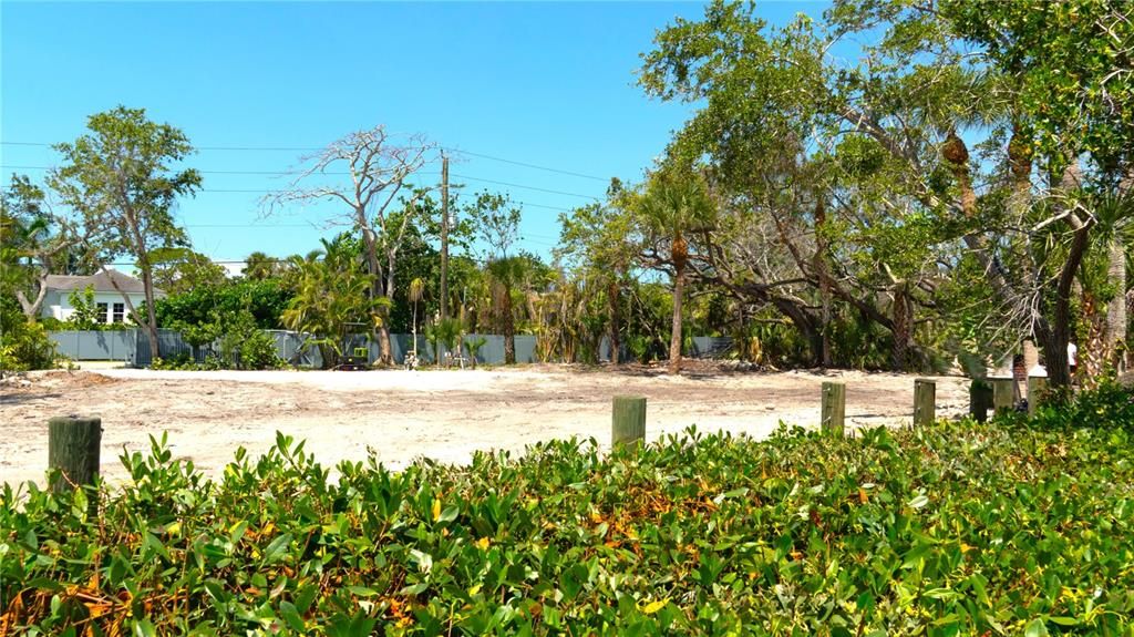 For Sale: $2,950,000 (0.59 acres)