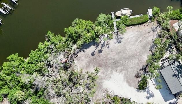 For Sale: $2,950,000 (0.59 acres)