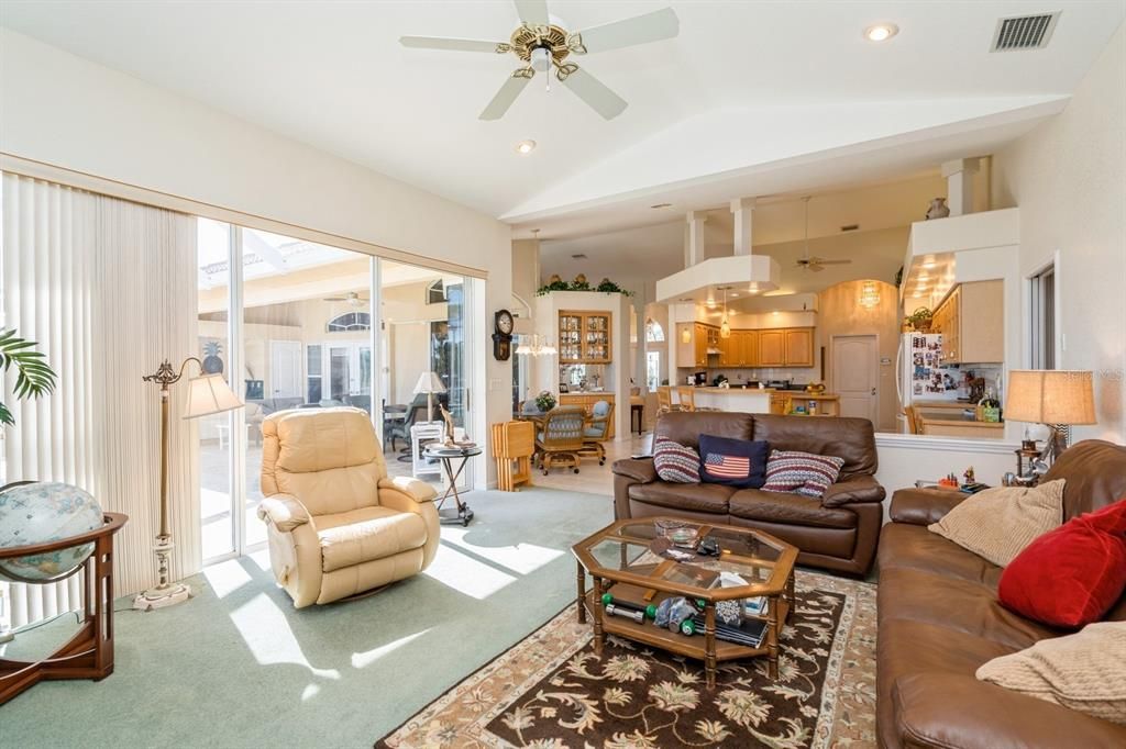 For Sale: $749,900 (3 beds, 2 baths, 2416 Square Feet)