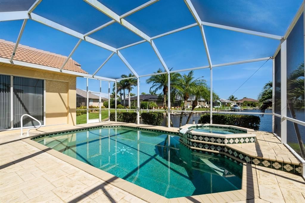 For Sale: $749,900 (3 beds, 2 baths, 2416 Square Feet)