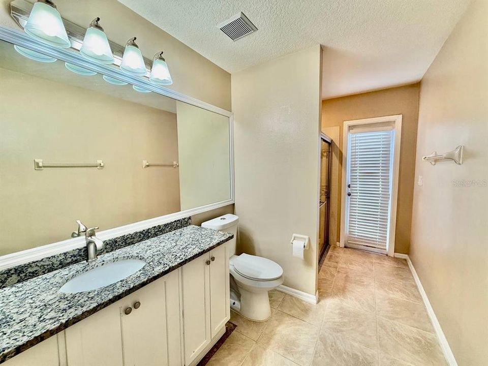 En Renta: $2,900 (4 camas, 3 baños, 2407 Pies cuadrados)