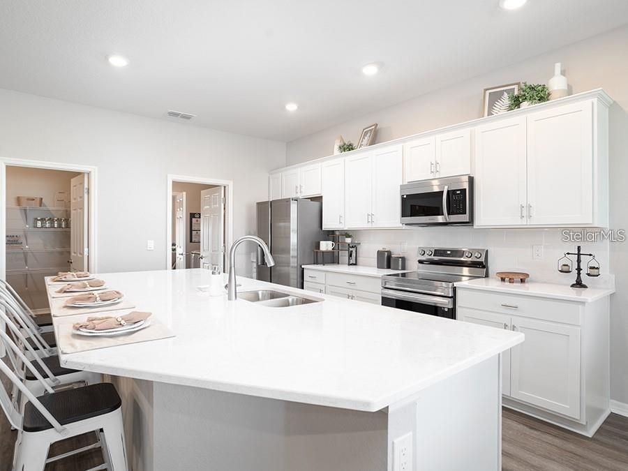 Active With Contract: $385,900 (4 beds, 2 baths, 2029 Square Feet)